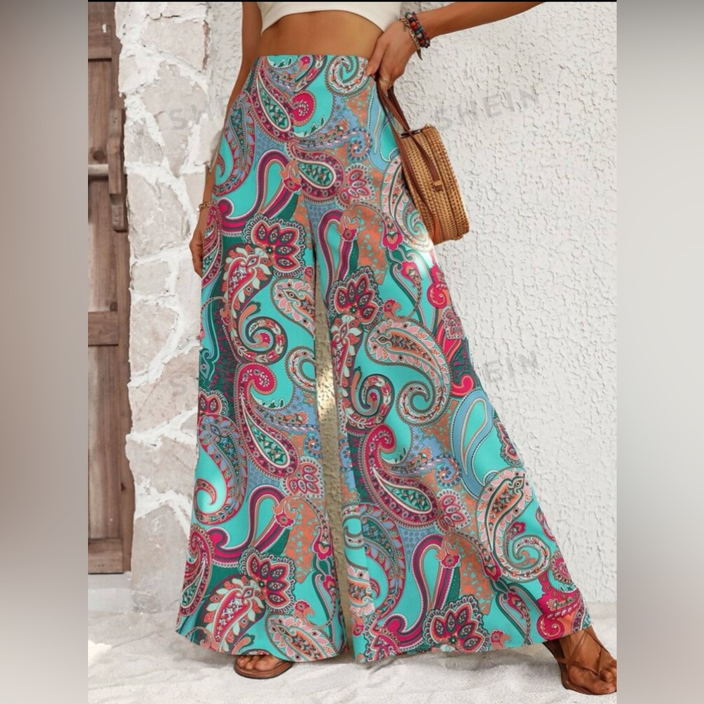 NWOT beautiful high waisted wide legs pants